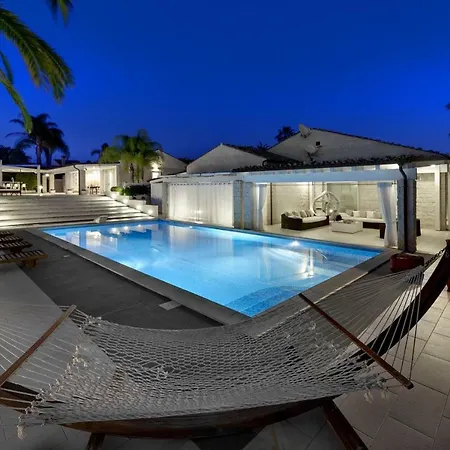 Pietrabianca וילה שיקלי